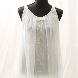 Vintage 50's White Chiffon Short Sleeve Nightgown with Embroidered Flowers